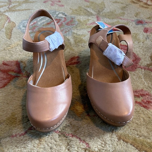 Aetrex Finley Leather Heel – Size 8.5 – Camel – New in Box - Picture 2 of 14